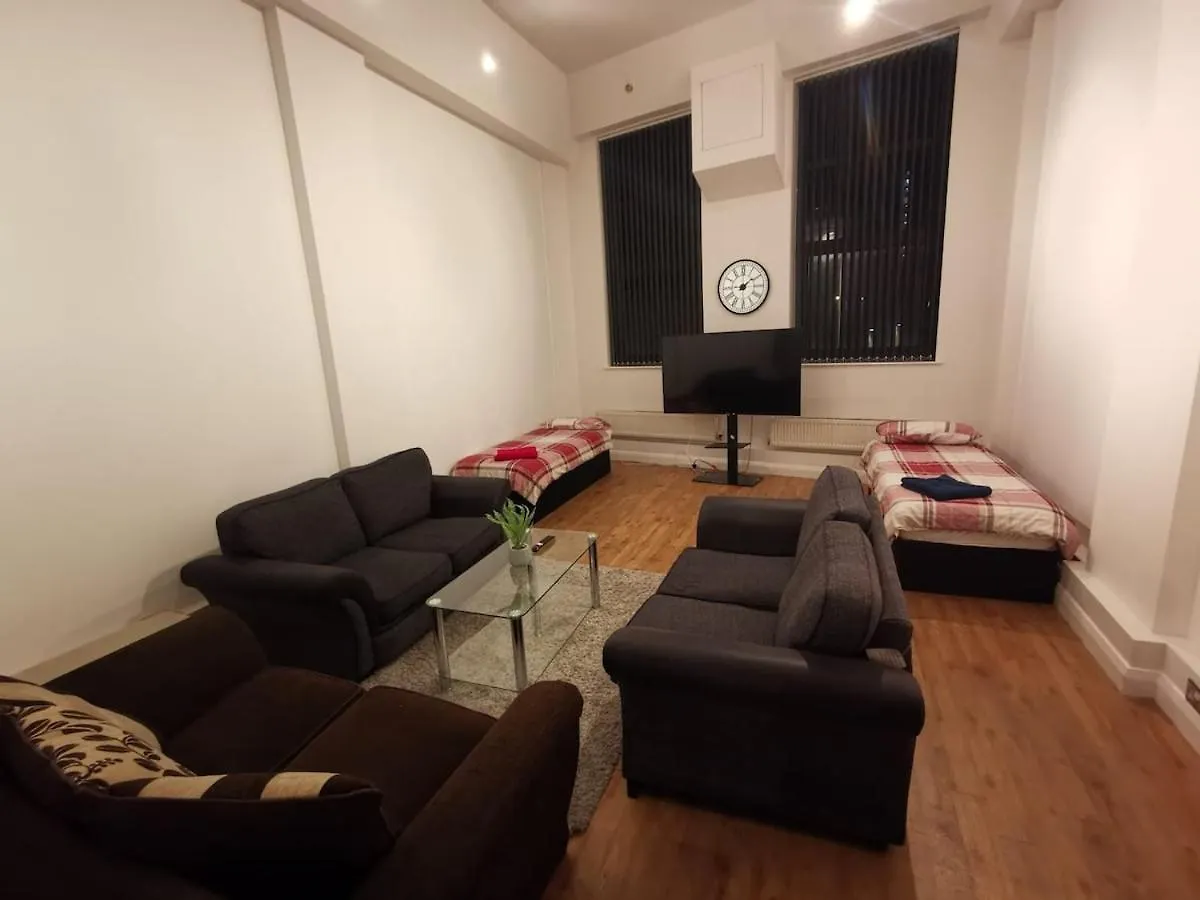 By Motorpoint Arena And Victoria Centre - City Centre - New York Style 2 Bedroom Apartment With 6 Proper Beds - Most Central Location - Two Bathrooms And Full Kitchen In Thurland Street  Nottingham