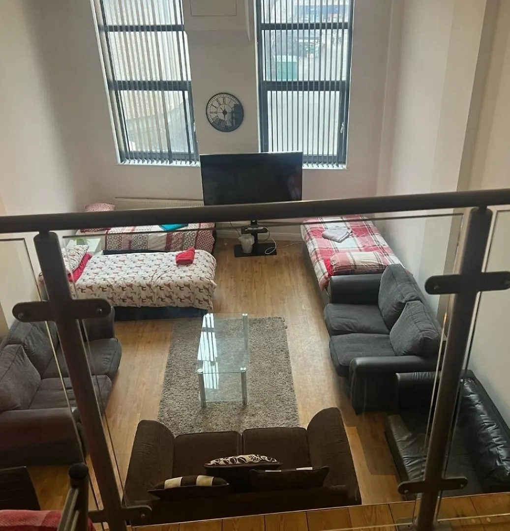 By Motorpoint Arena And Victoria Centre - City Centre - New York Style 2 Bedroom Apartment With 6 Proper Beds - Most Central Location - Two Bathrooms And Full Kitchen In Thurland Street 0*, Nottingham